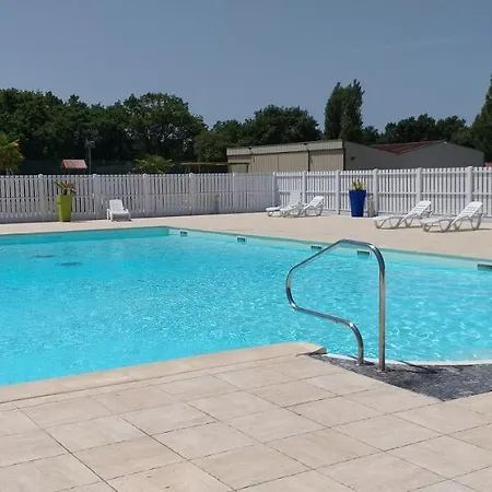 Le Ocean مكان تخييم *